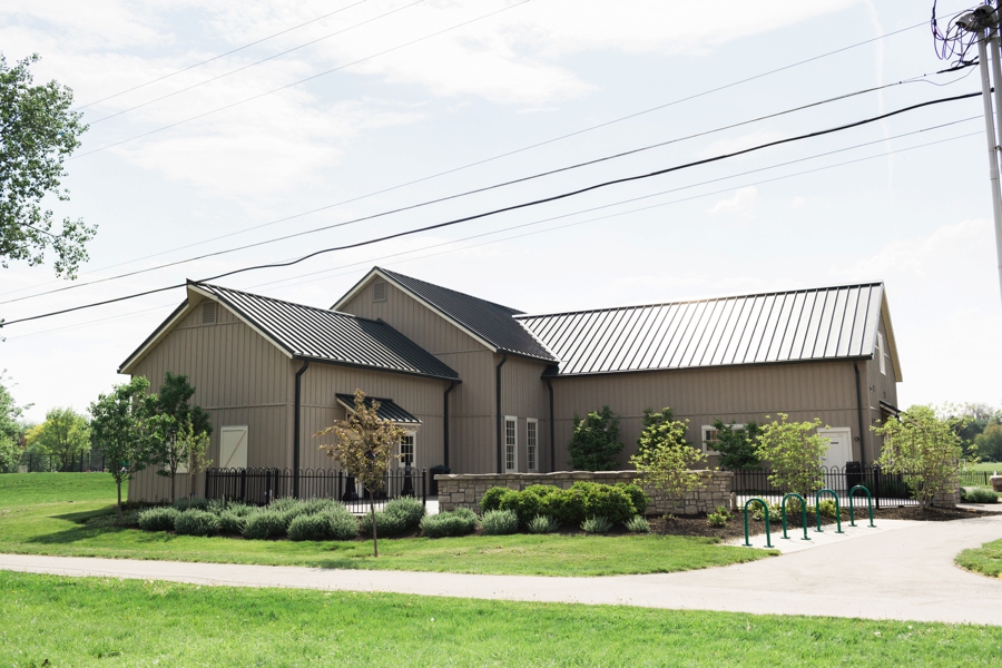 Amelita_Mirolo_Barn_wedding012