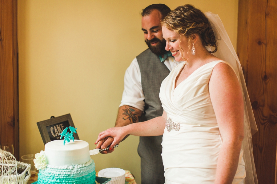 Amelita_Mirolo_Barn_wedding062